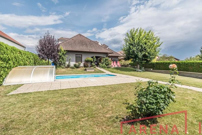 Prodej rodinného domu, Krumvíř, 220 m2