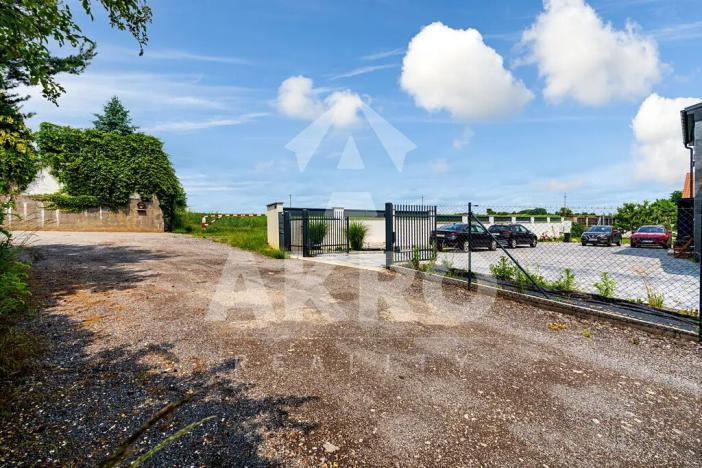 Prodej bytu 4+kk, Okrouhlo, 152 m2