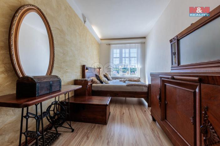 Prodej bytu 3+1, Karlovy Vary - Rybáře, Šmeralova, 92 m2