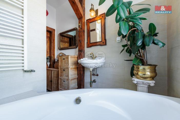 Prodej bytu 3+1, Karlovy Vary - Rybáře, Šmeralova, 92 m2