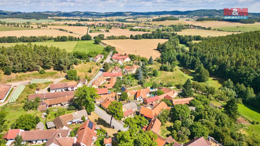 Prodej rodinného domu, Újezdec, 452 m2