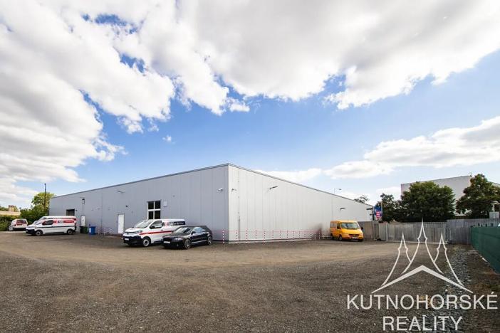 Pronájem obchodního prostoru, Kolín, Havlíčkova, 200 m2