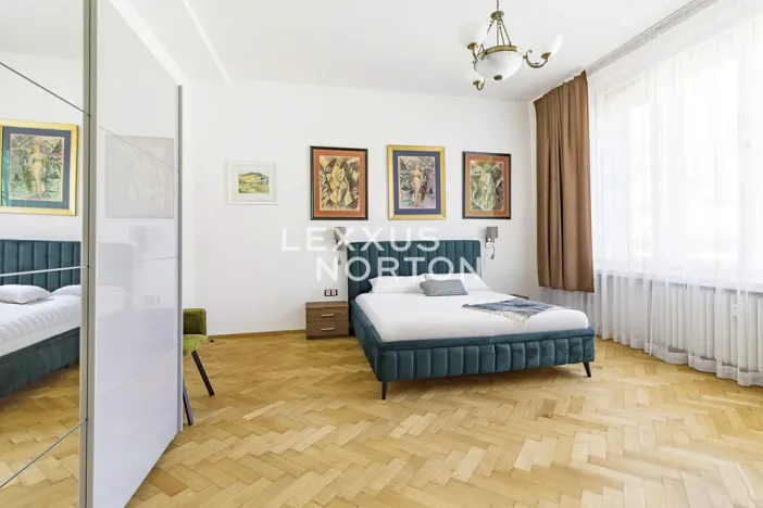 Pronájem bytu 3+1, Praha - Nové Město, Národní, 100 m2