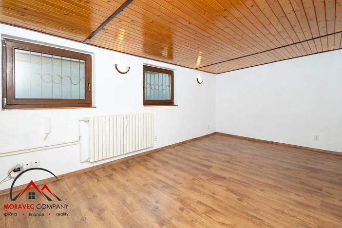 Pronájem obchodního prostoru, Ostrava, 160 m2