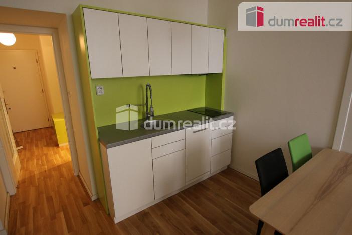 Pronájem bytu 1+kk, Praha - Bubeneč, U studánky, 27 m2