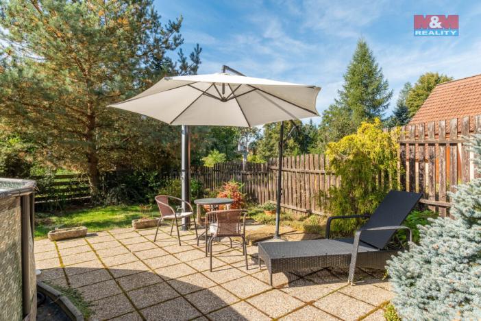 Prodej rodinného domu, Hajany, 285 m2