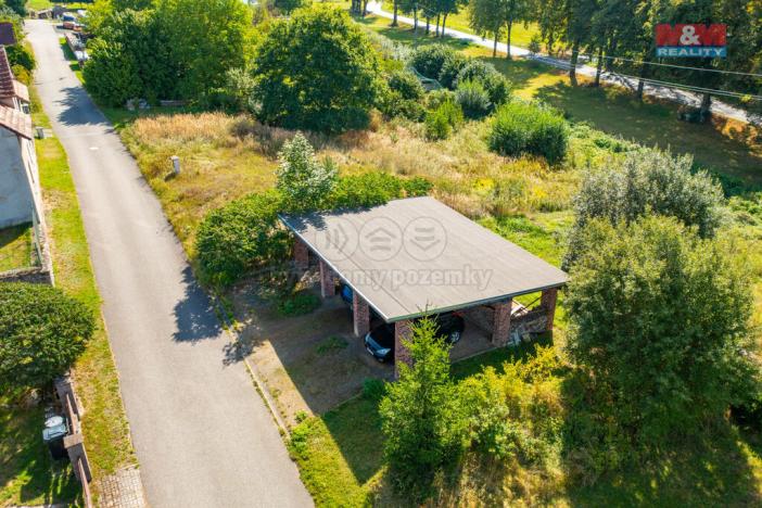 Prodej rodinného domu, Hajany, 285 m2