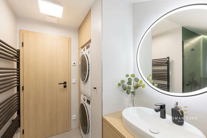 Prodej vícegeneračního domu, Praha - Záběhlice, Střemchová, 348 m2