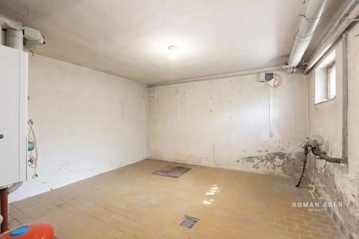 Prodej vícegeneračního domu, Praha - Záběhlice, Střemchová, 348 m2