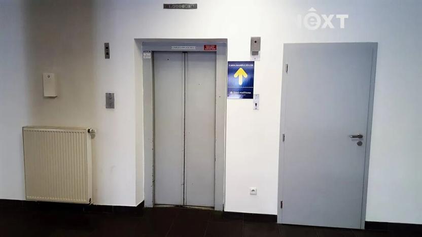 Pronájem kanceláře, Tábor, Světlogorská, 22 m2