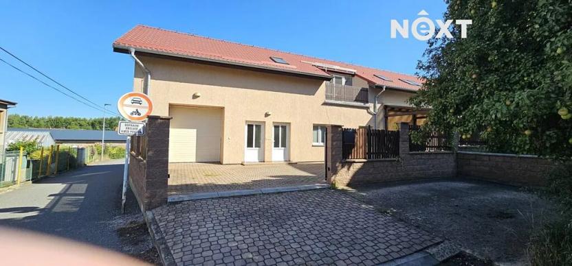 Pronájem obchodního prostoru, Tábor, U Jednoty, 140 m2