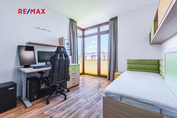 Prodej rodinného domu, Praha - Vinoř, Lipoltická, 202 m2