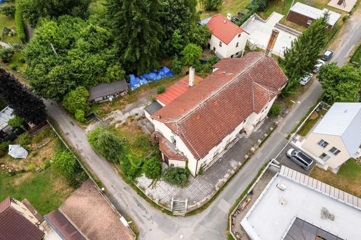 Prodej rodinného domu, Kamenice, Safírová, 800 m2