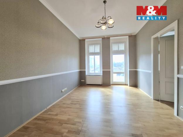 Pronájem bytu 4+1, Karlovy Vary, Varšavská, 105 m2