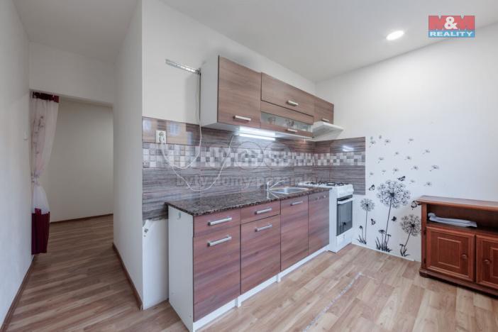 Prodej bytu 2+1, Rotava, Sídliště, 56 m2