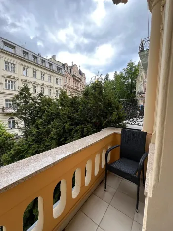 Prodej bytu 2+kk, Karlovy Vary, Sadová, 48 m2