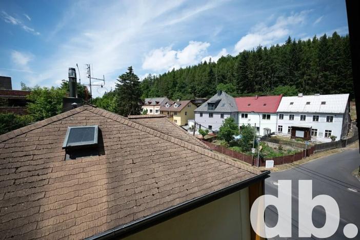 Prodej bytu 2+kk, Karlovy Vary, Pražská silnice, 60 m2