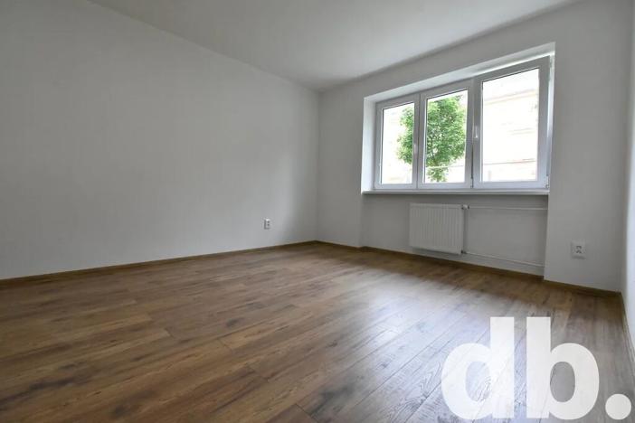 Prodej bytu 2+1, Horní Slavkov, Poštovní, 60 m2