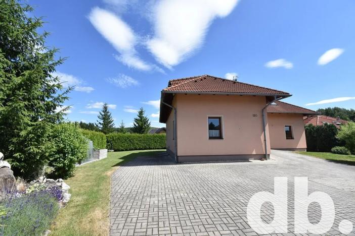 Prodej rodinného domu, Sadov, 366 m2