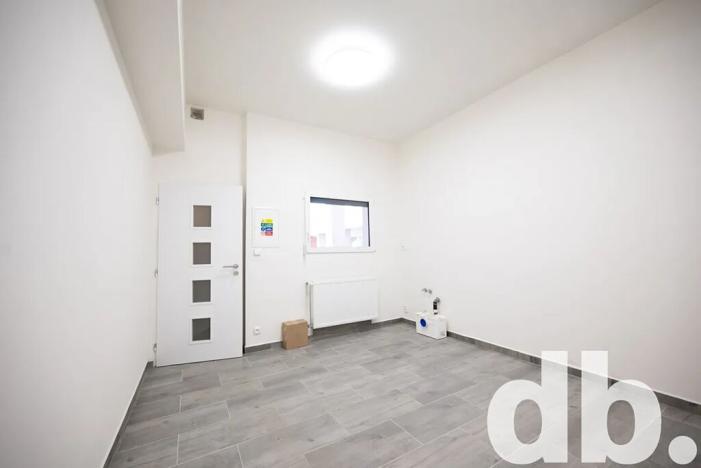 Pronájem komerční nemovitosti, Karlovy Vary, U Koupaliště, 14 m2