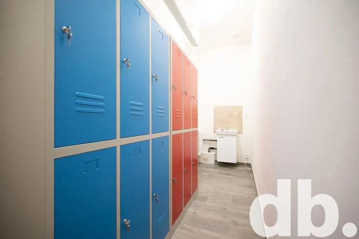 Pronájem komerční nemovitosti, Karlovy Vary, U Koupaliště, 14 m2