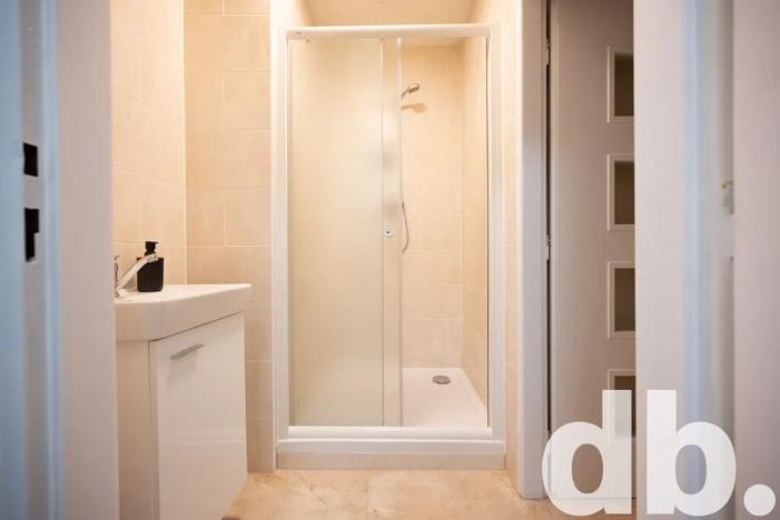 Pronájem komerční nemovitosti, Karlovy Vary, U Koupaliště, 13 m2