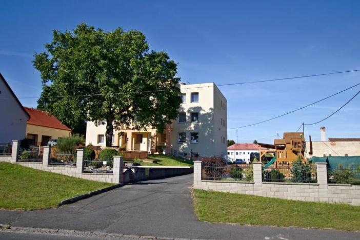 Pronájem bytu 1+kk, Horšovský Týn, Domažlická, 30 m2