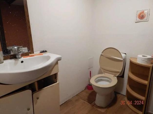 Prodej podílu rodinného domu, Lužice, Růžová, 100 m2