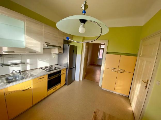 Pronájem bytu 2+1, Břeclav, Denisova, 60 m2