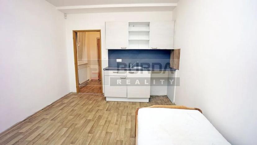 Pronájem bytu 1+kk, Neratovice, 19 m2