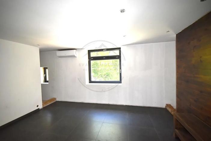 Prodej rodinného domu, Mikulovice, 380 m2