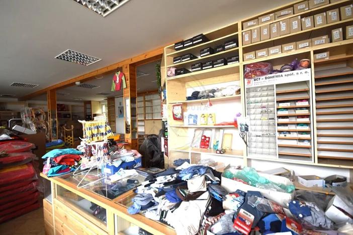 Pronájem obchodního prostoru, Mikulovice, 179 m2