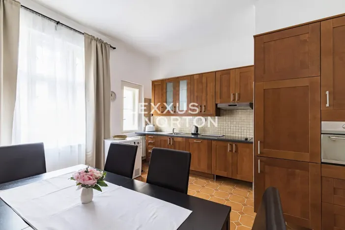 Pronájem bytu 4+1, Praha - Nové Město, Biskupská, 132 m2