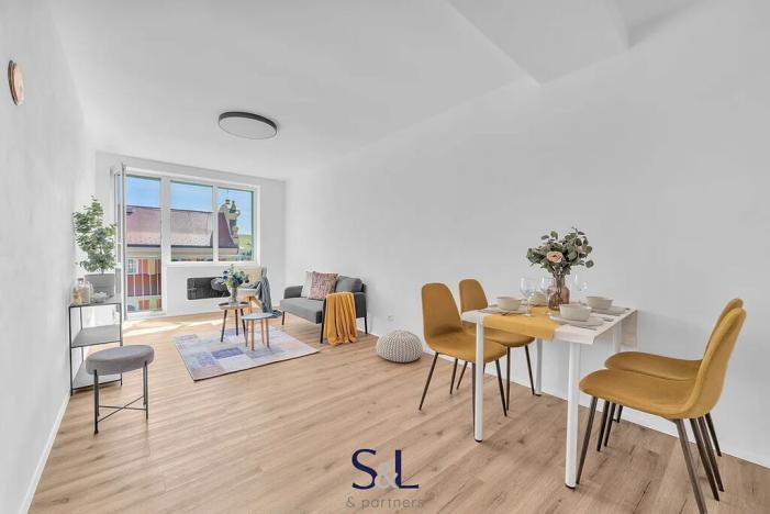 Prodej bytu 2+1, Verneřice, Mírové náměstí, 56 m2