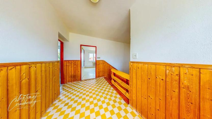 Prodej rodinného domu, Vysoký Chlumec, 212 m2