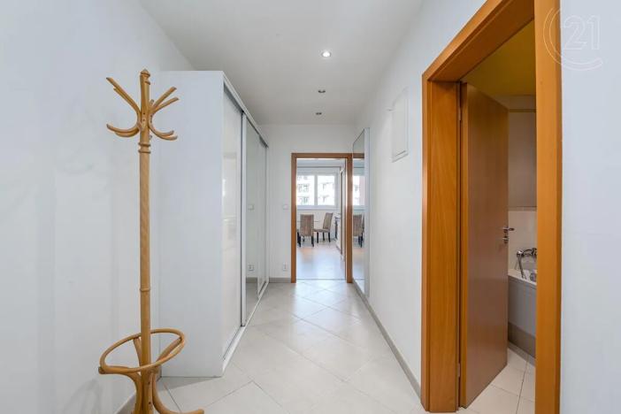 Pronájem bytu 2+kk, Praha - Letňany, Miroslava Hajna, 62 m2