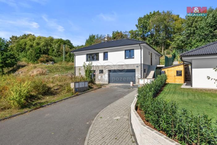 Prodej rodinného domu, Ledce, 216 m2