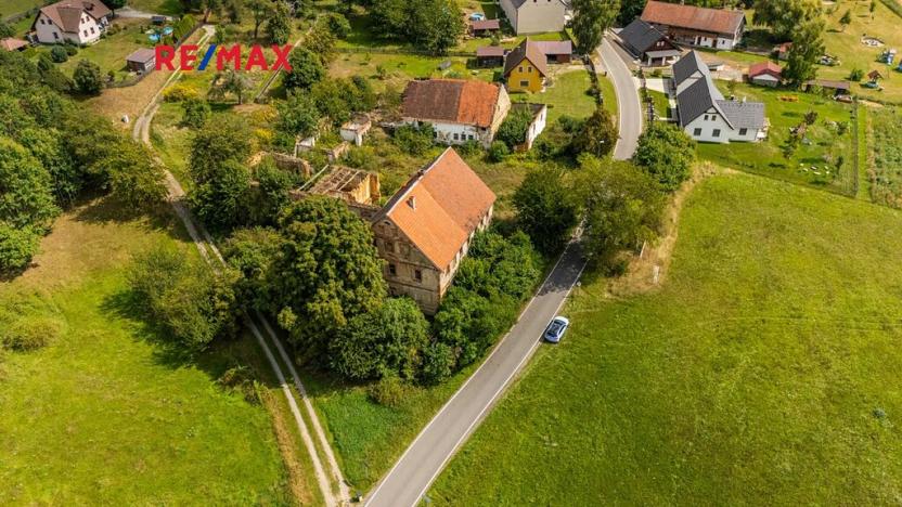 Prodej vily, Blatce, 1947 m2