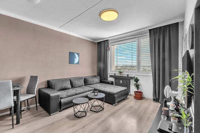 Prodej bytu 2+1, Hradec Králové, třída Edvarda Beneše, 47 m2