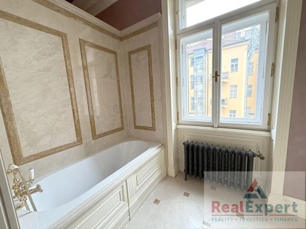 Prodej bytu 4+kk, Praha - Staré Město, Veleslavínova, 135 m2