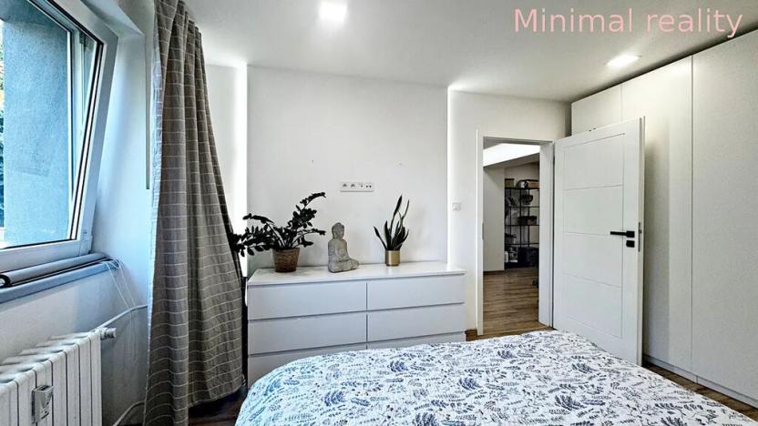 Prodej bytu 2+kk, Ostrava, Hasičská, 61 m2