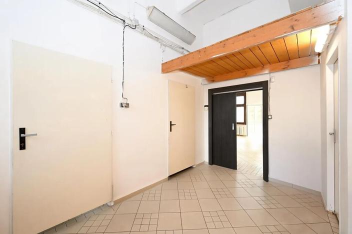Pronájem obchodního prostoru, Hradec Králové, Pospíšilova, 78 m2