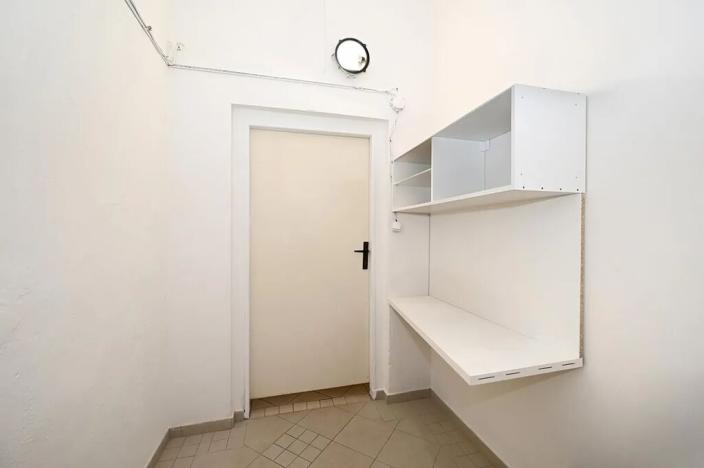 Pronájem obchodního prostoru, Hradec Králové, Pospíšilova, 78 m2