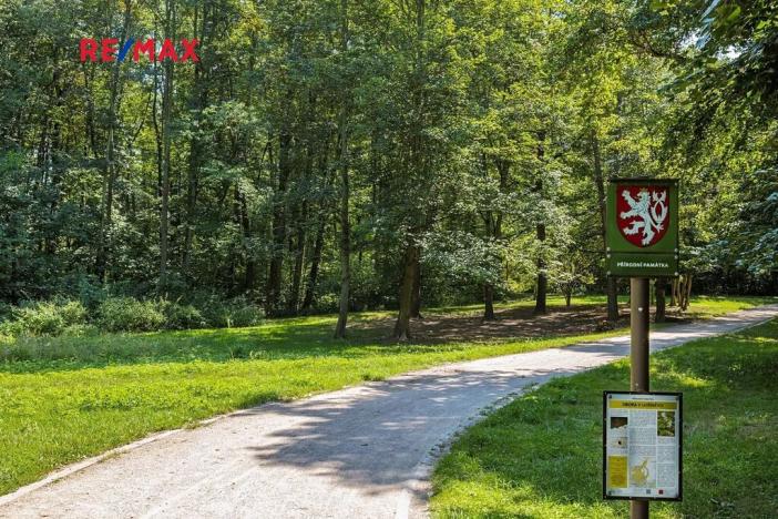 Prodej bytu 1+kk, Praha - Uhříněves, Douchova, 34 m2