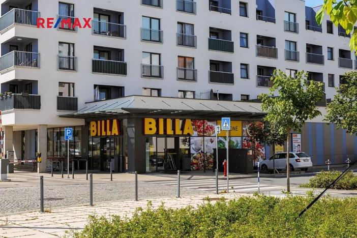 Prodej bytu 1+kk, Praha - Uhříněves, Douchova, 30 m2