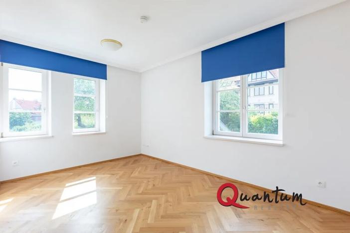 Pronájem rodinného domu, Praha - Střešovice, Pod Ořechovkou, 320 m2