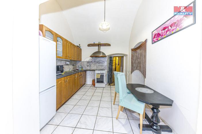 Prodej rodinného domu, Kutná Hora - Kutná Hora-Vnitřní Město, Václavské náměstí, 250 m2