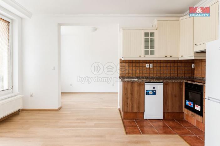 Pronájem bytu 2+kk, Praha, Názovská, 50 m2