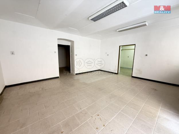 Pronájem obchodního prostoru, Chrudim - Chrudim II, Široké schody, 62 m2