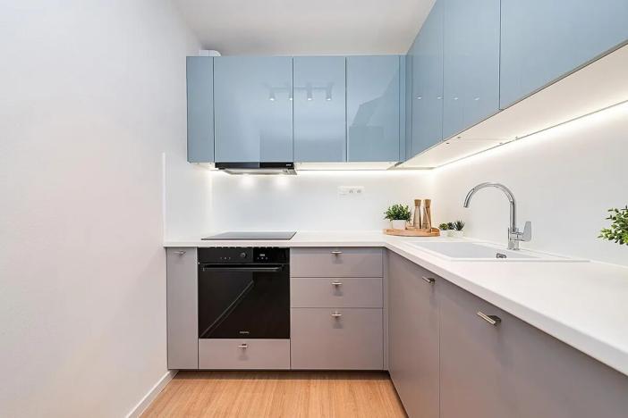 Pronájem bytu 2+kk, Praha - Nusle, Kotorská, 37 m2